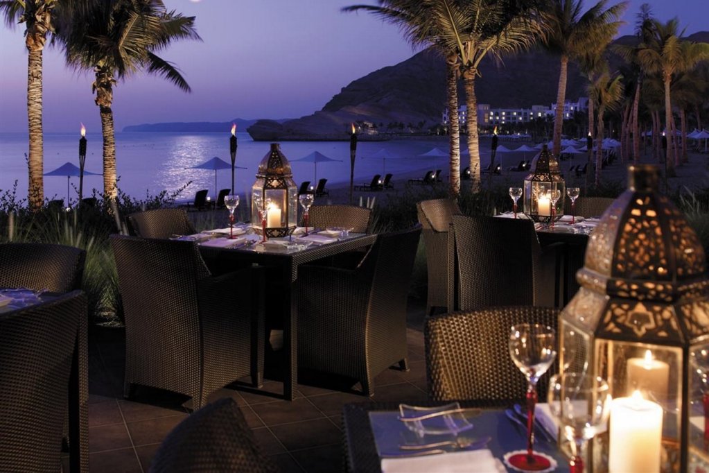 doubletree by hilton muscat al waha