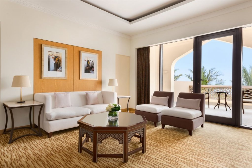 doubletree by hilton muscat al waha
