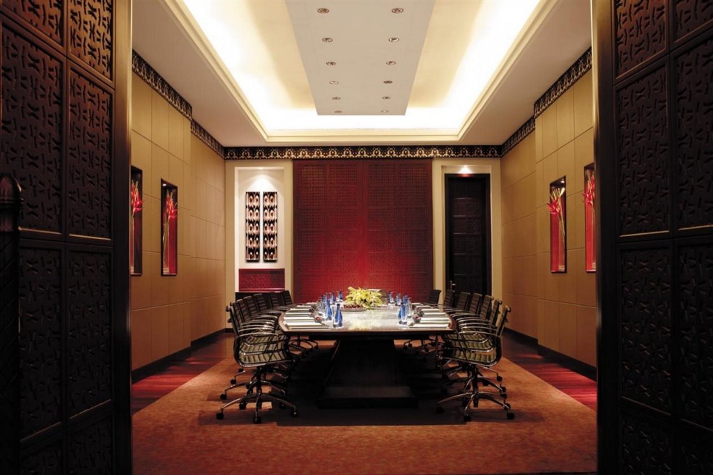 doubletree by hilton muscat al waha