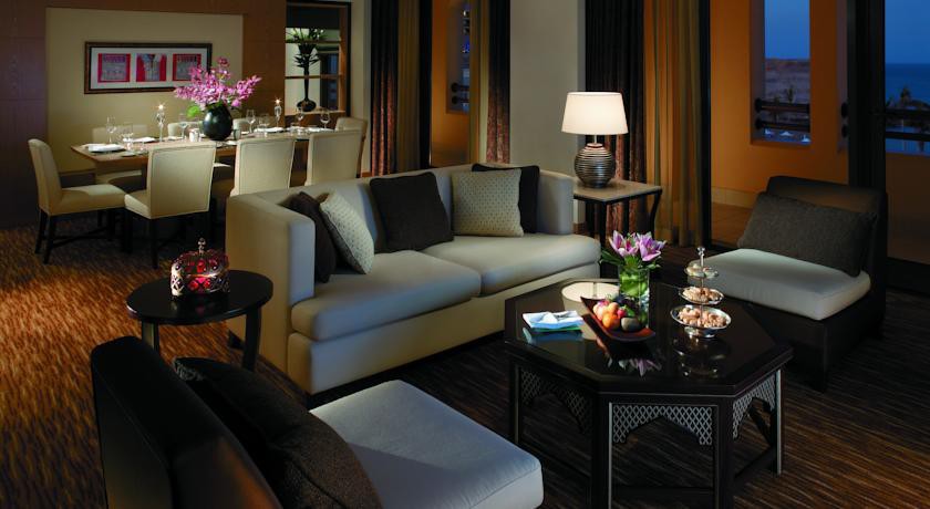 doubletree by hilton muscat al waha