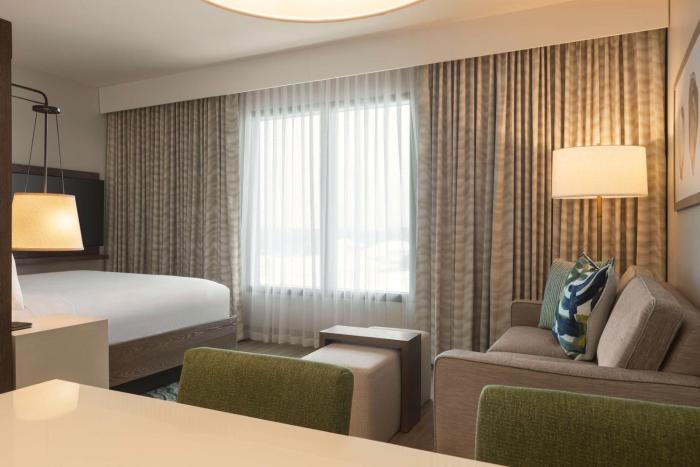 embassy suites by hilton panama city beach resort