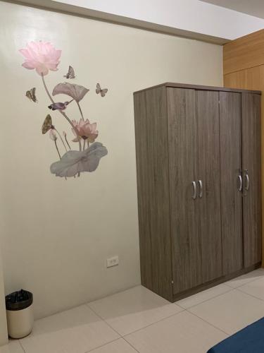 staycation in shell residences by aiza