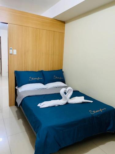 staycation in shell residences by aiza