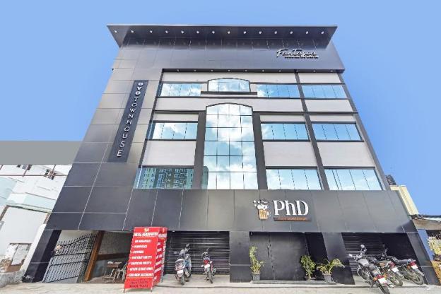 super townhouse fantasea hotels near omr