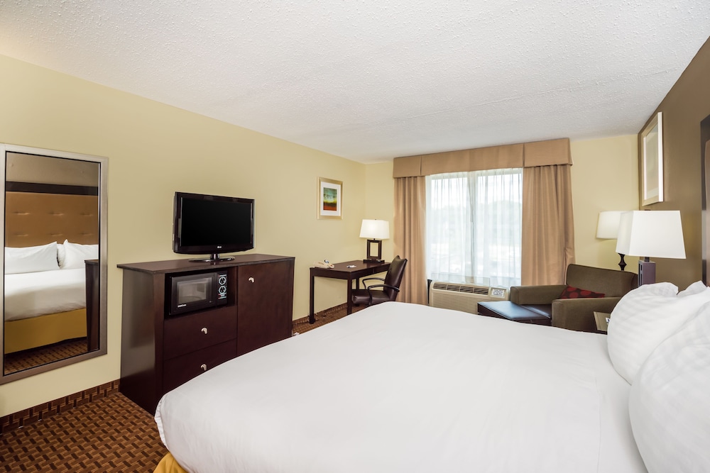 holiday inn express north east by ihg
