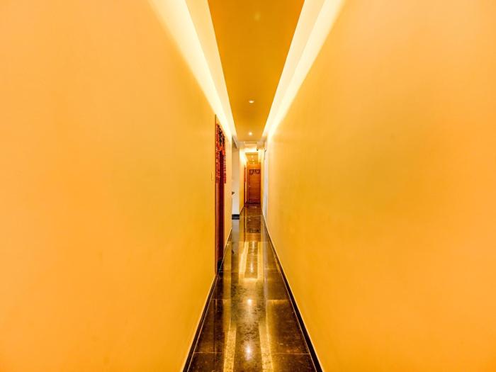 capital o hotel subhadarsan