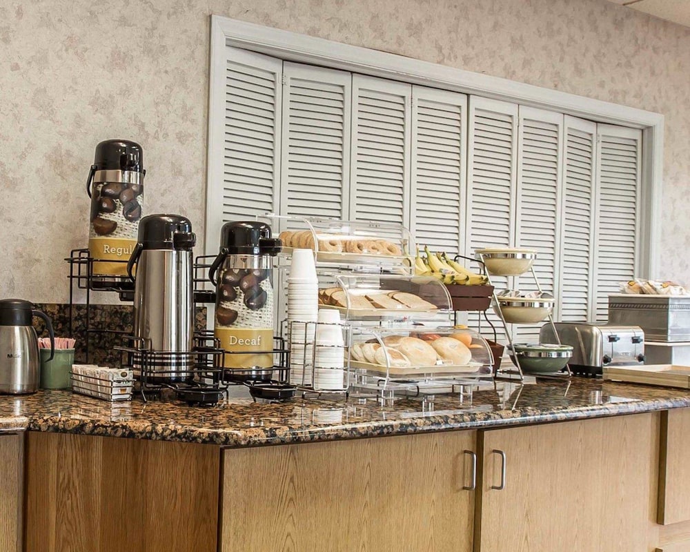 americas best value inn pilot mountain