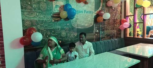 pop angoori farm house