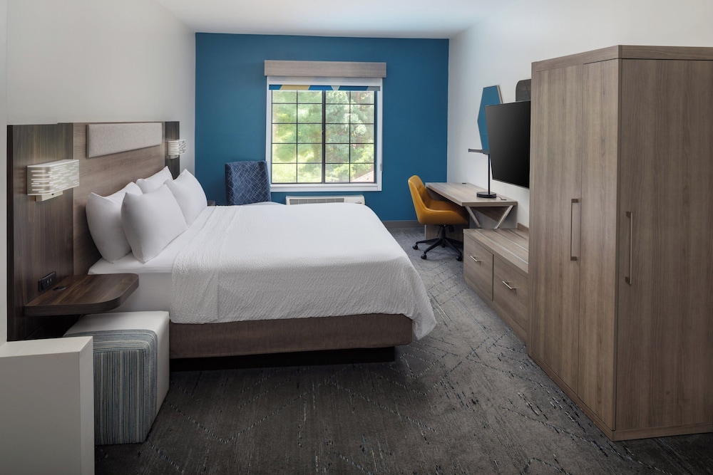 holiday inn express and suites albermarle by ihg