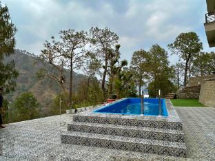 the lalitas majestic pines