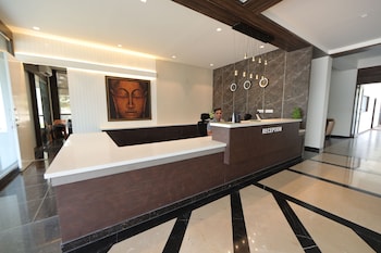 vrr hotels and convention centre