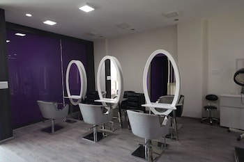 vrr hotels and convention centre