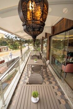 vrr hotels and convention centre