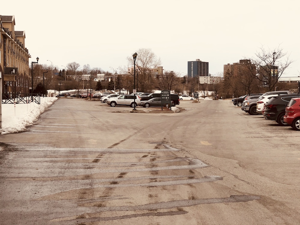 ramada plaza by wyndham gatineau manoir du casino