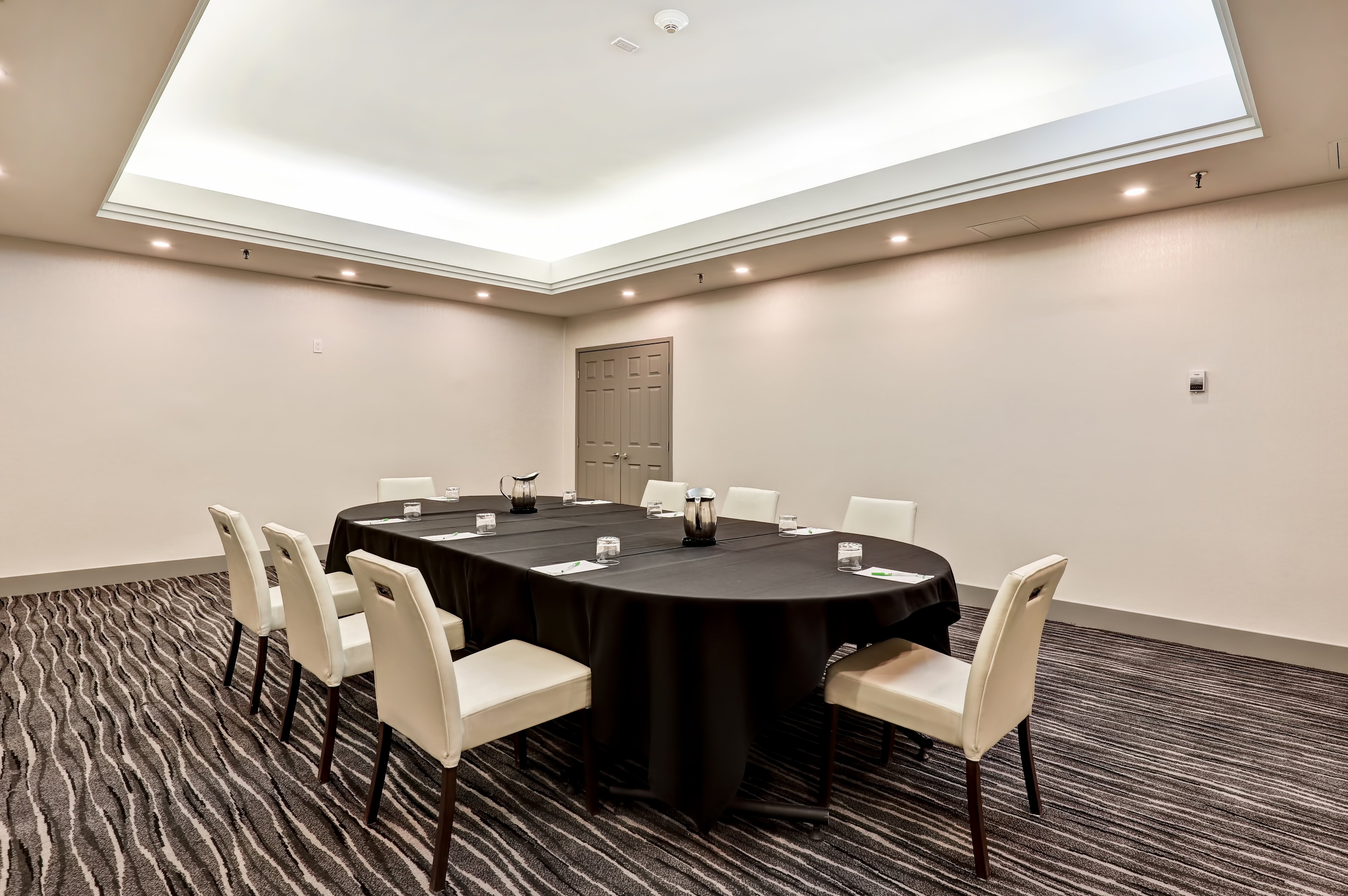 holiday inn ottawa dwtn parliament hill by ihg