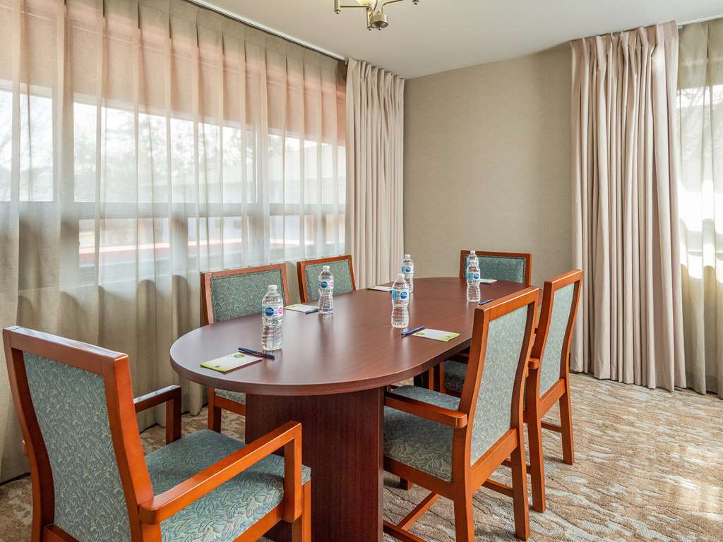 comfort inn ottawa west kanata