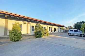 Amor Homestay Near Eltari International Airport Mitra Reddoorz,,2 star