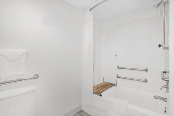 super 8 by wyndham chillicothe