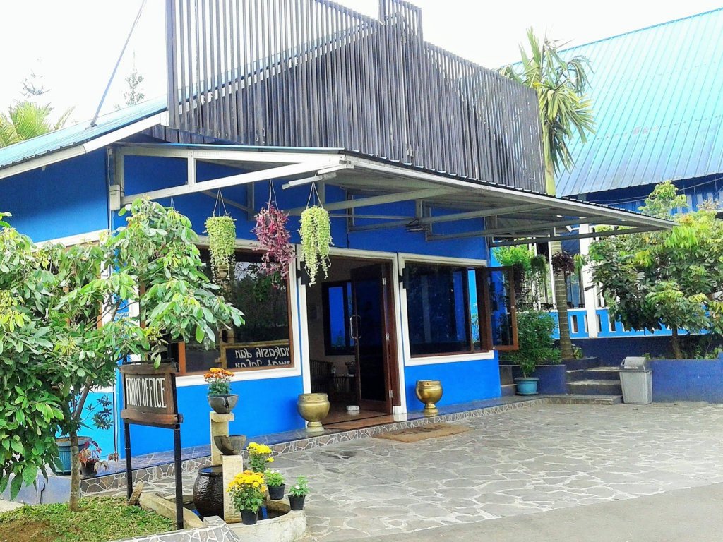 aries biru resort