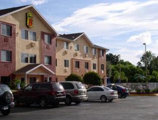 Super 8 By Wyndham Clearwater/St. Petersburg Airport,Clearwater Beach>>Clearwater,2 star