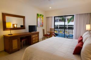 the reef coco beach resort and spa optional all inclusive