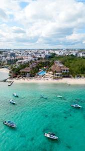 The Reef Coco Beach Resort & Spa- Optional All Inclusive,Near Canibal Royal Beach Club,4 star