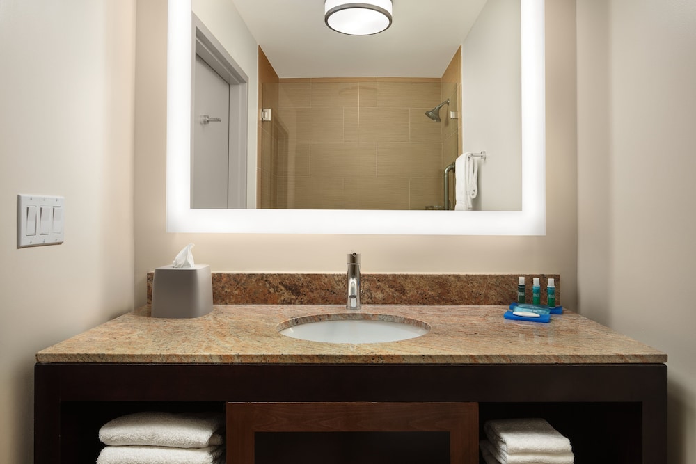 holiday inn express suites belmont by ihg