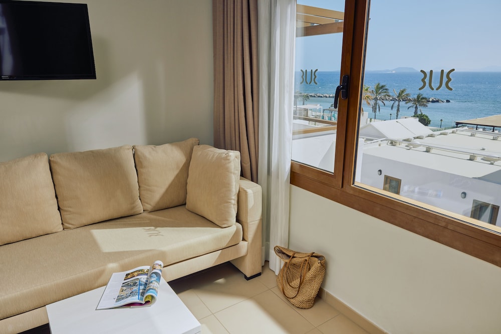 flamingo beach resort