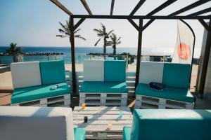 Flamingo Beach Resort,,3 star