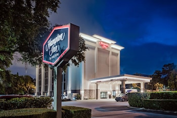 hampton inn tampa international airport westshore