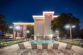 hampton inn tampa international airport westshore