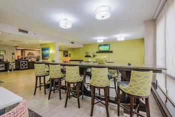hampton inn tampa international airport westshore