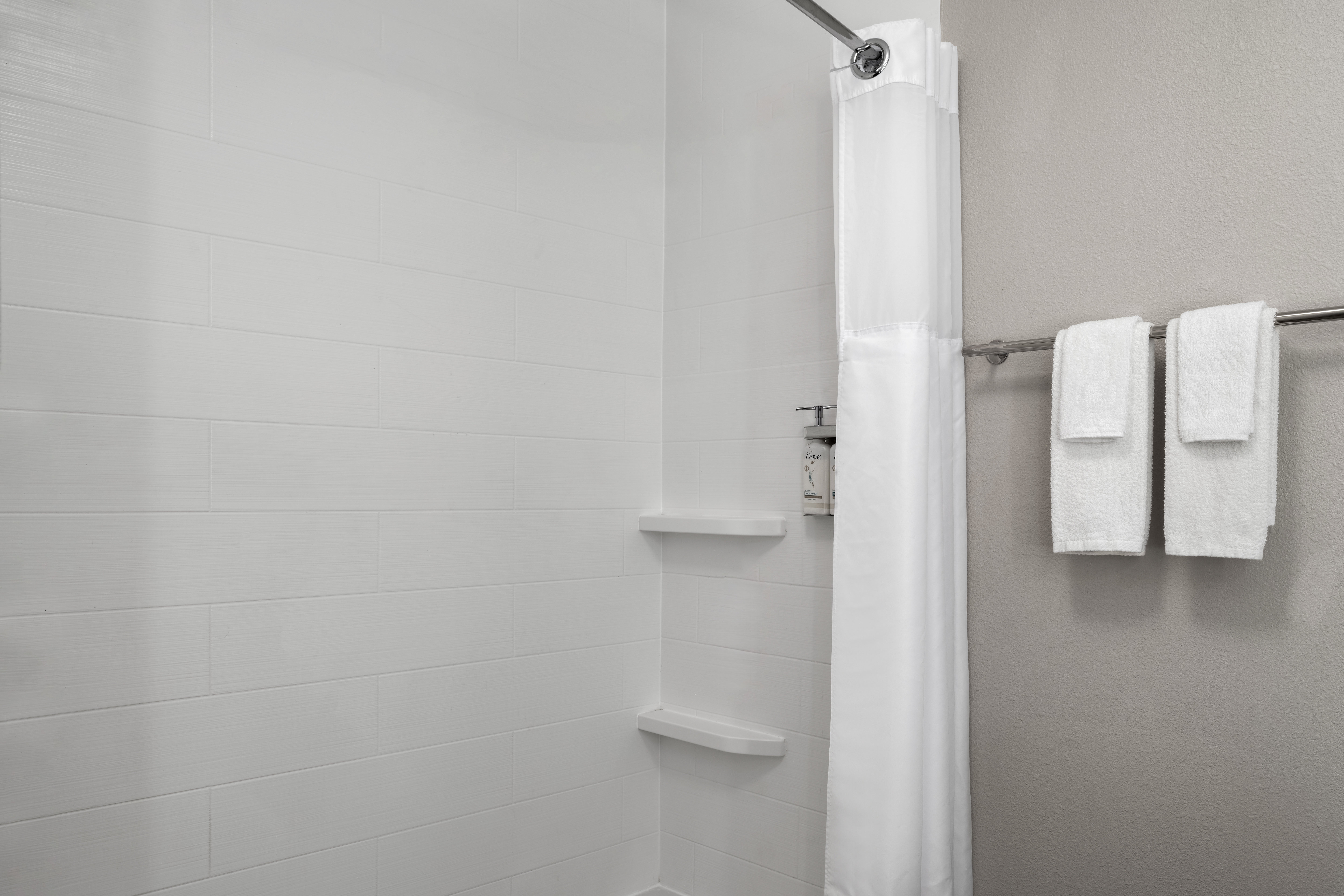 holiday inn express and suites tampa east ybor city