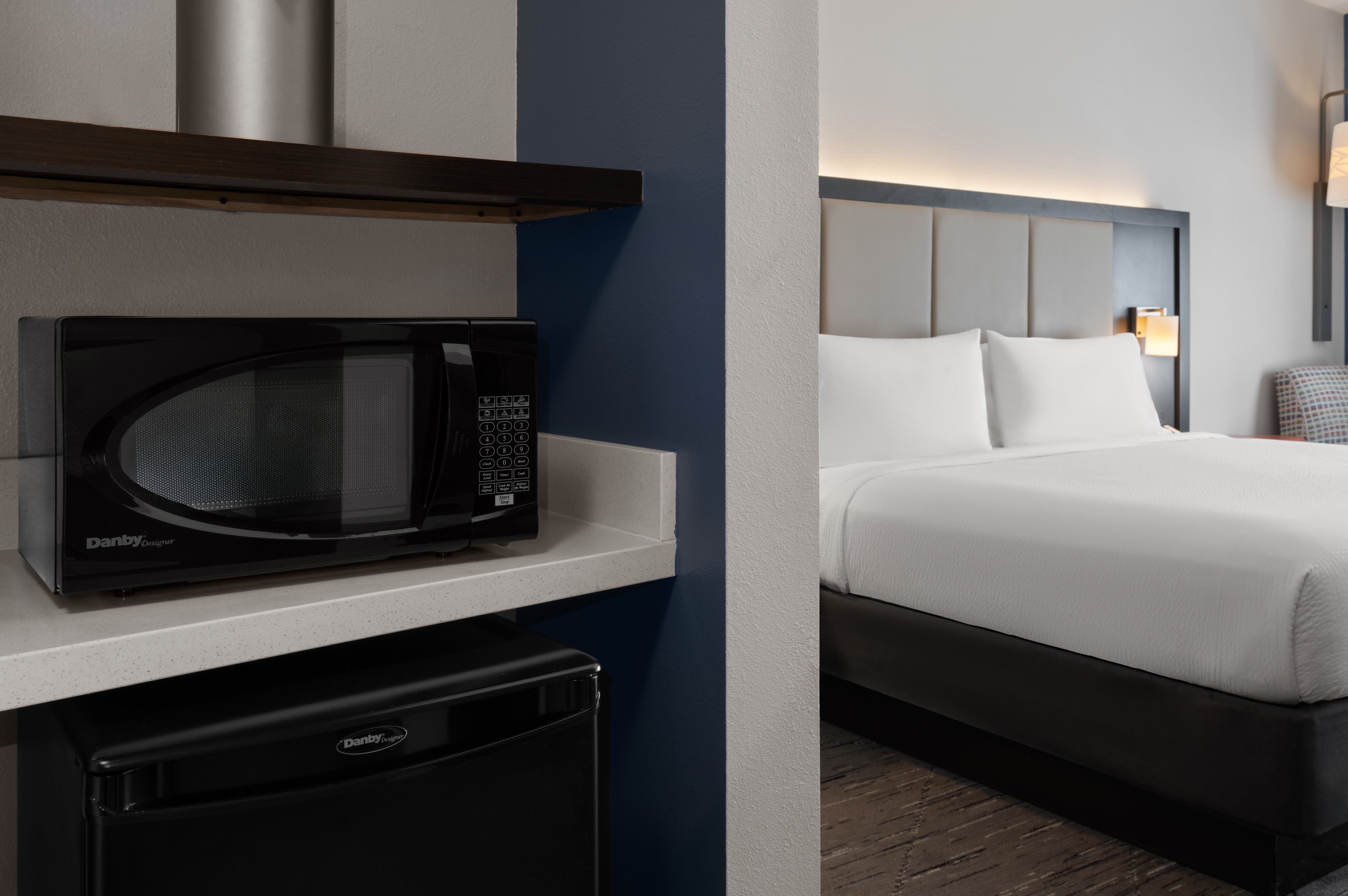 holiday inn express and suites tampa east ybor city