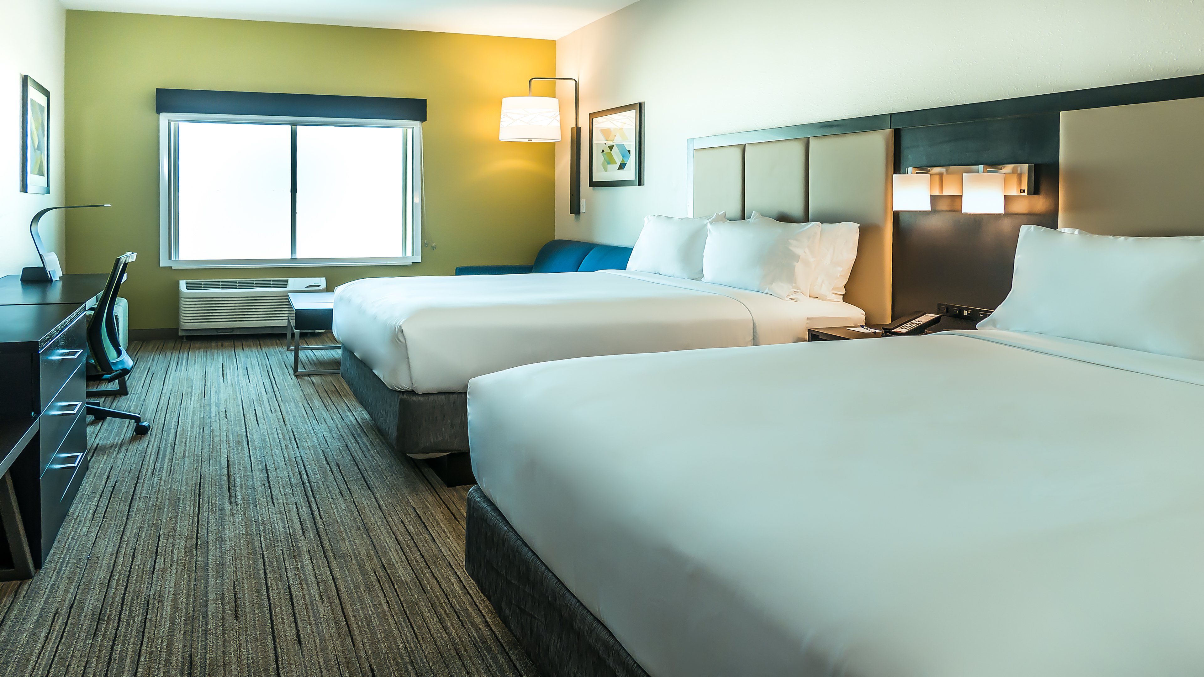 holiday inn express and suites tampa east ybor city