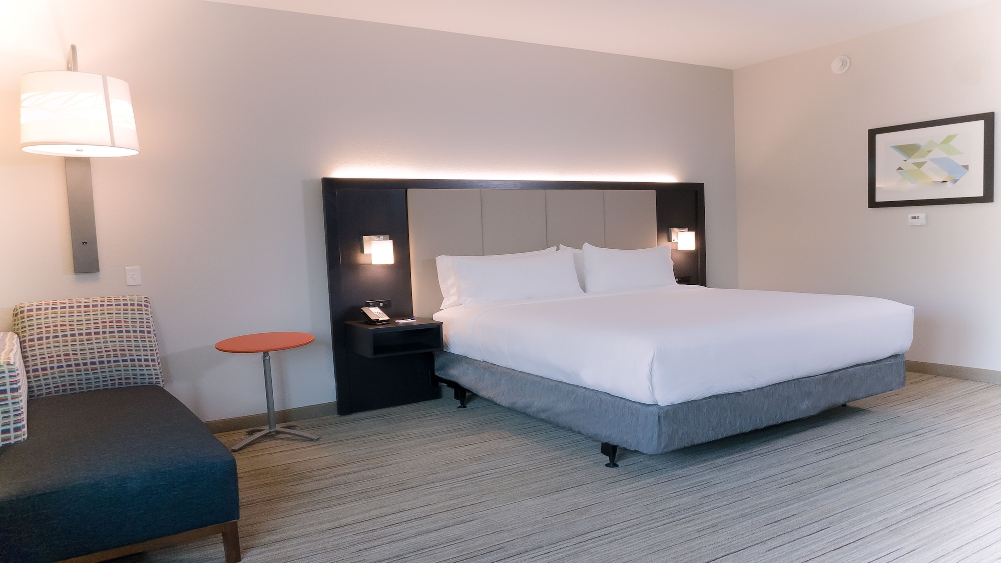 holiday inn express and suites tampa east ybor city