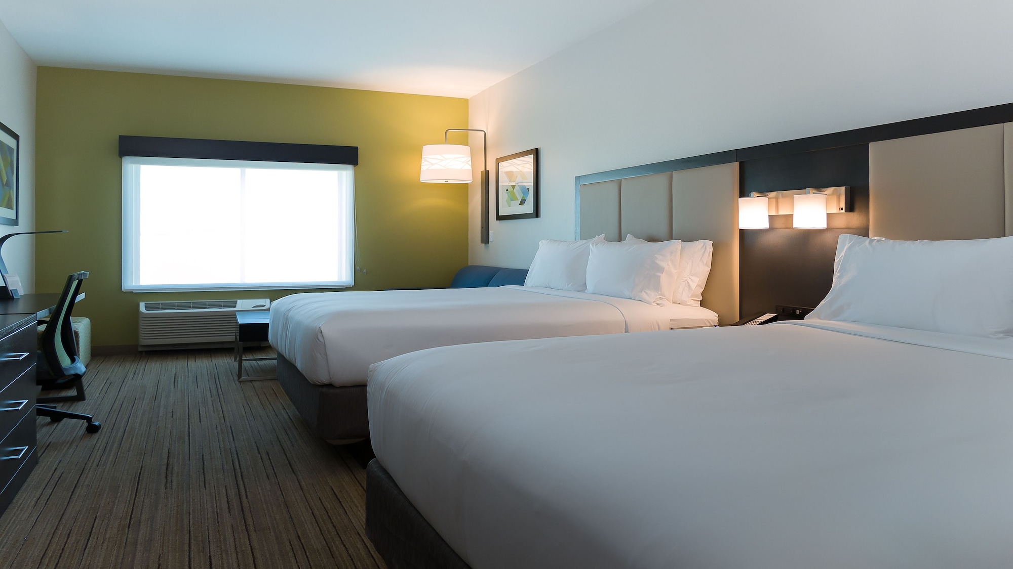 holiday inn express and suites tampa east ybor city
