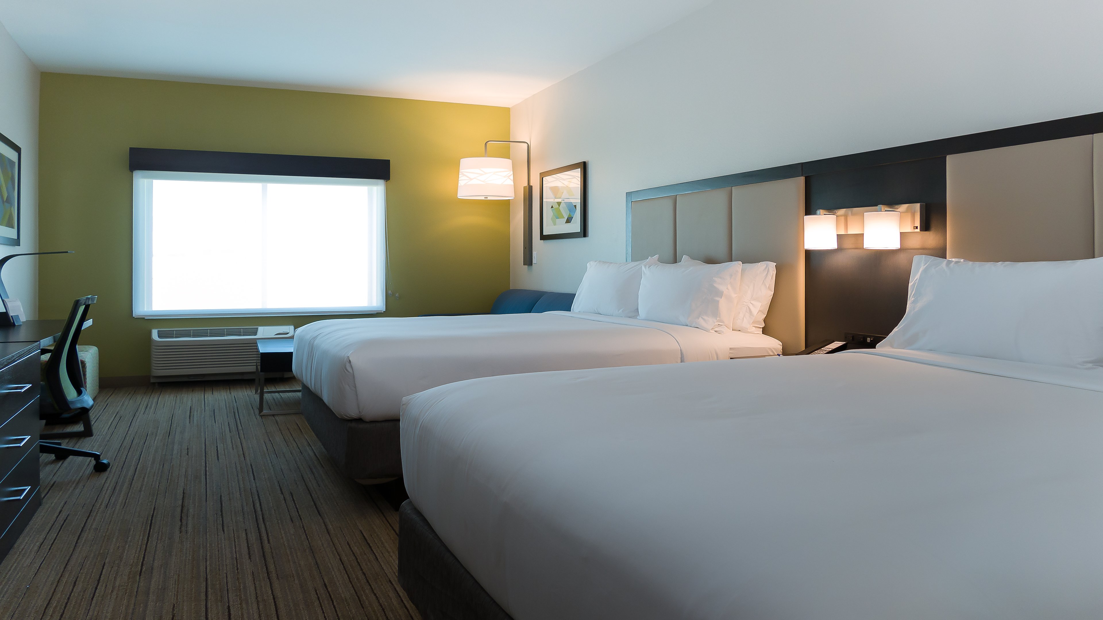 holiday inn express and suites tampa east ybor city
