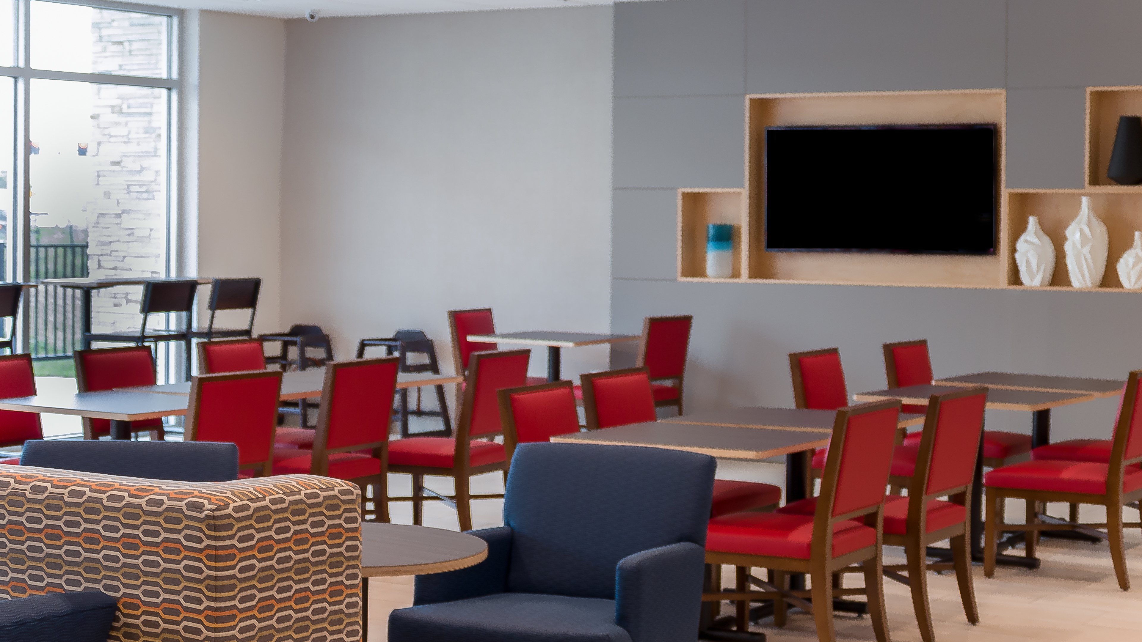 holiday inn express and suites tampa east ybor city