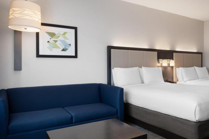 holiday inn express and suites tampa east ybor city