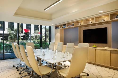 autograph collection la ville hotel city walk dubai
