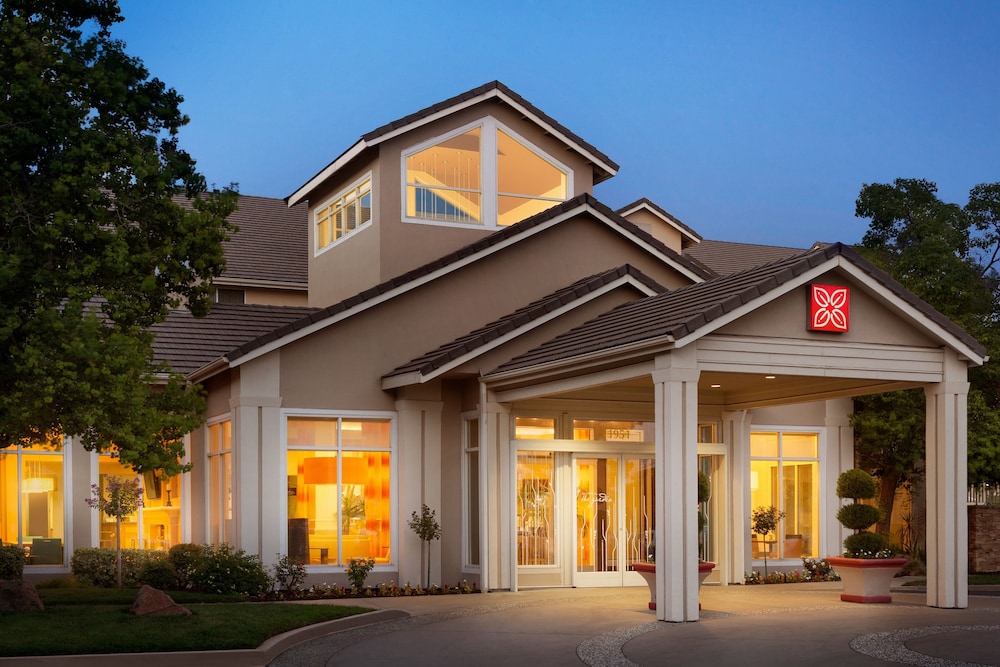hilton garden inn roseville