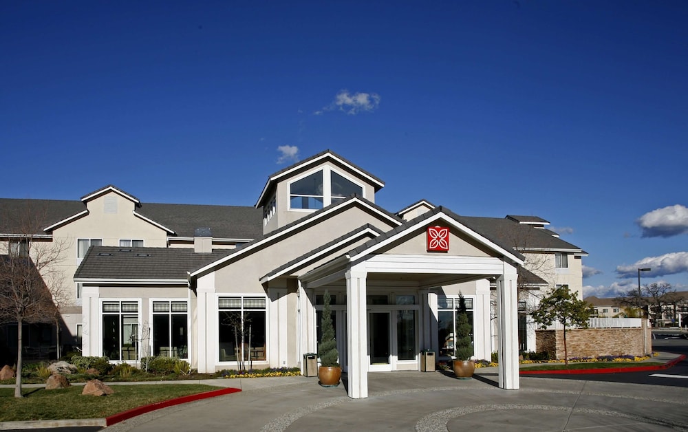 hilton garden inn roseville