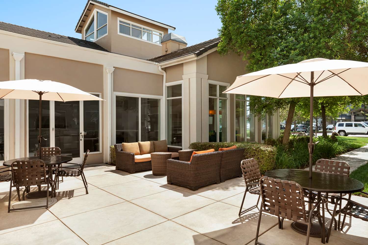 hilton garden inn roseville