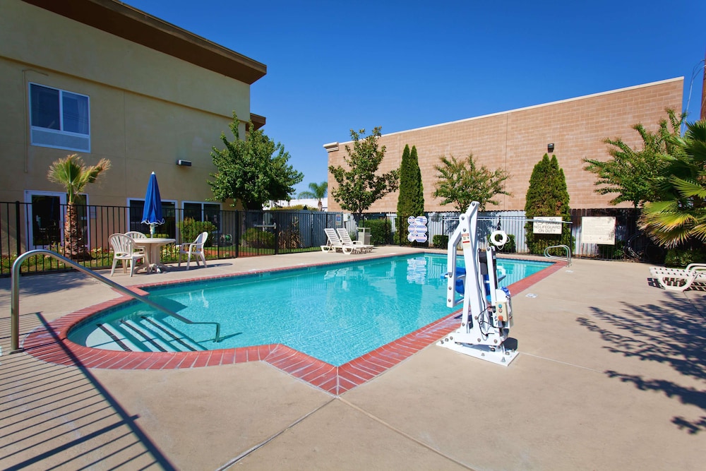 hampton inn and suites sacramento cal expo