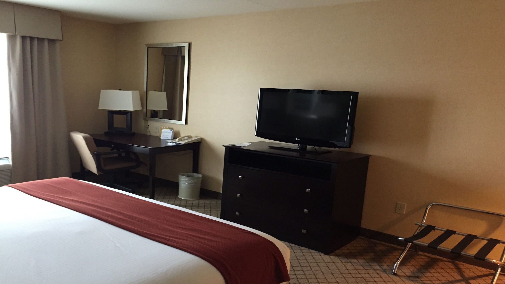 holiday inn express sacramento airport woodland by ihg