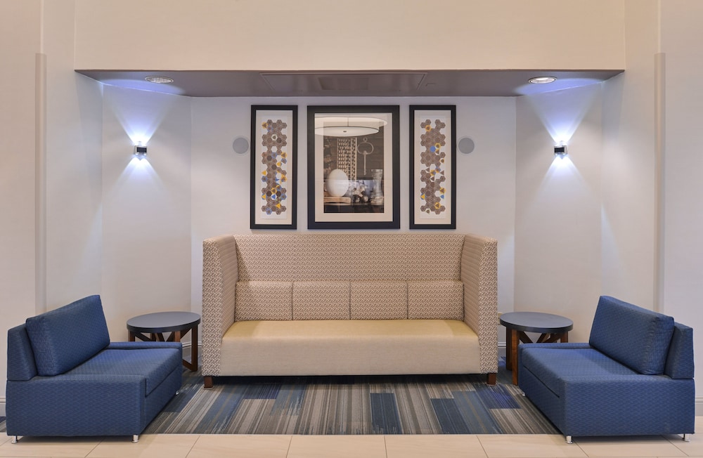 holiday inn express sacramento airport woodland by ihg