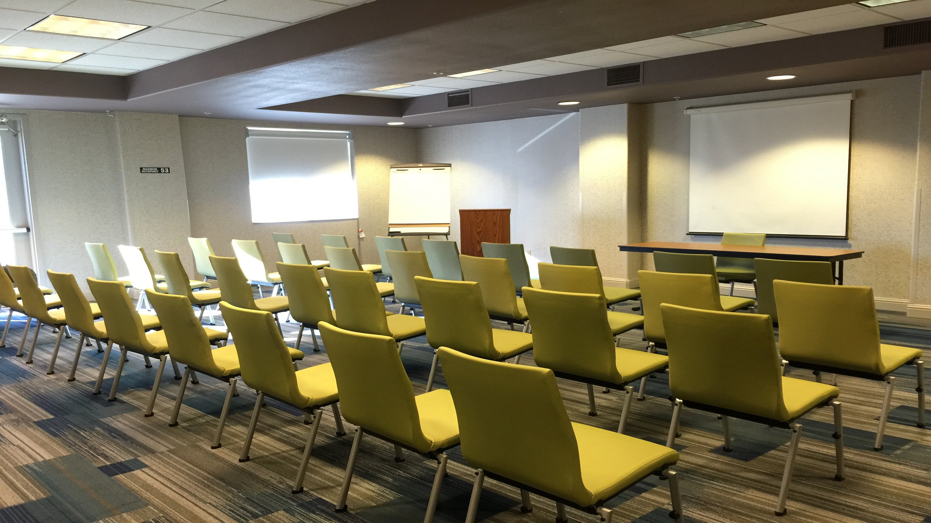 holiday inn express sacramento airport woodland by ihg