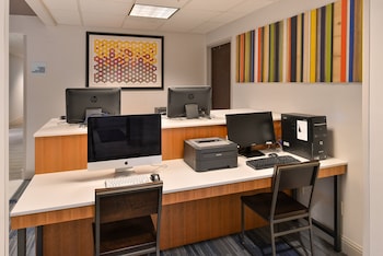 holiday inn express sacramento airport woodland by ihg