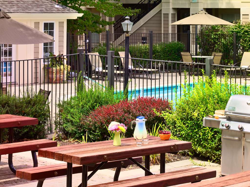 staybridge suites boston burlington by ihg